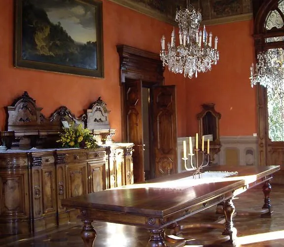 לינה וארוחת בוקר Benni 4*