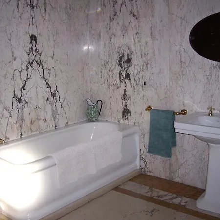 Benni Bed and Breakfast 4*